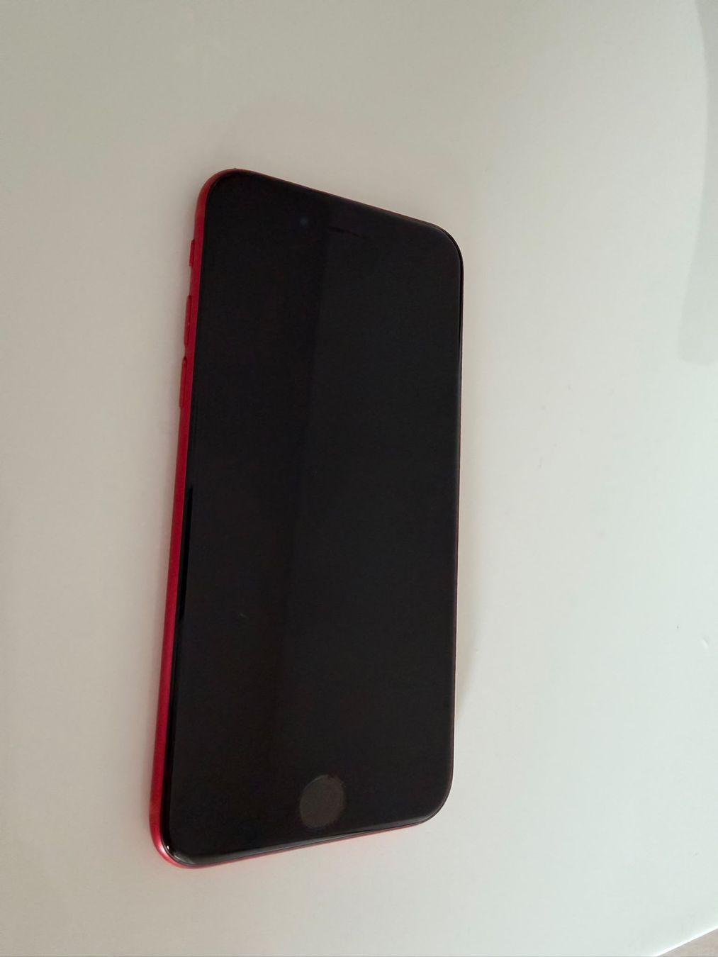 Apple Telefoni cellulari / Smartphones: iPhone SE 2. Gen. rot 128GB leichte Gebrauchsspuren – Usato da Schüpfheim venduto da oldyrk
