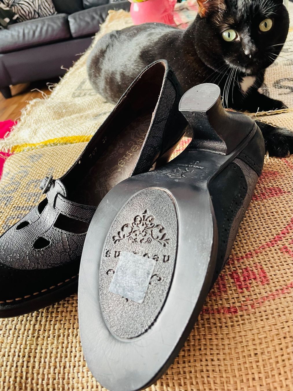 Neosens Scarpe da donna: Escarpins Neosens – Nuovo (secondo la descrizione) da Tavannes venduto da Janvier64 2