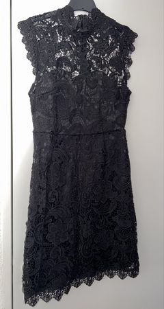 Spitzen Kleid schwarz 38 1 x getragen