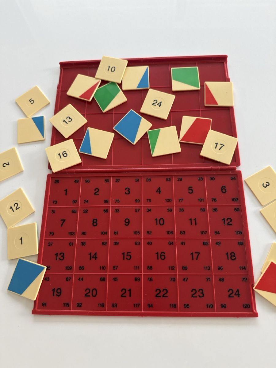 Giochi: LÜK Spiel Kontrollgerät mit 24 Plättchen Westermann – Nuovo (secondo la descrizione) da Freidorf TG venduto da nad_fxh7