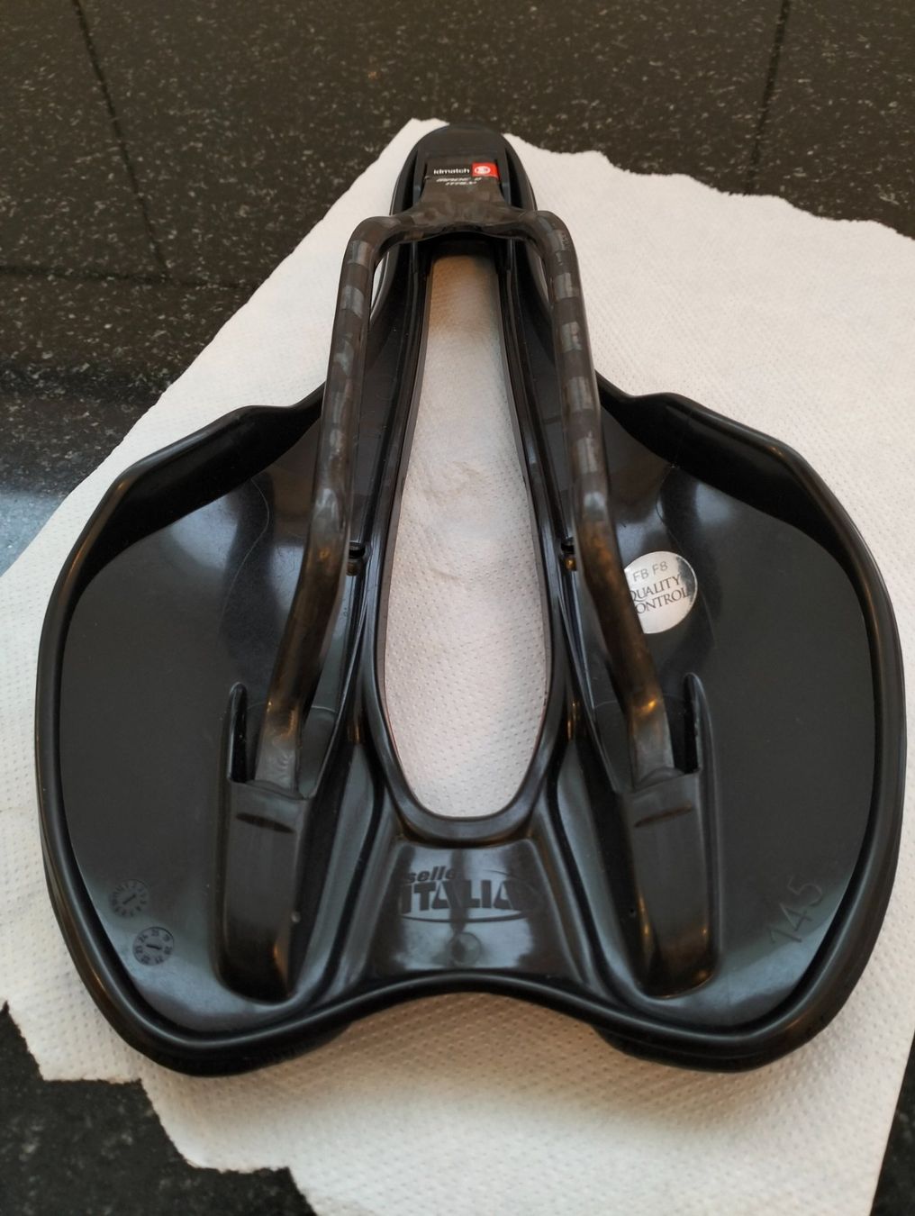 Selle Italia Pezzi di ricambio: Selle Italia SLR Boost Kit Carbonio Superflow (133g) – Usato da Uster venduto da KarlZH 3