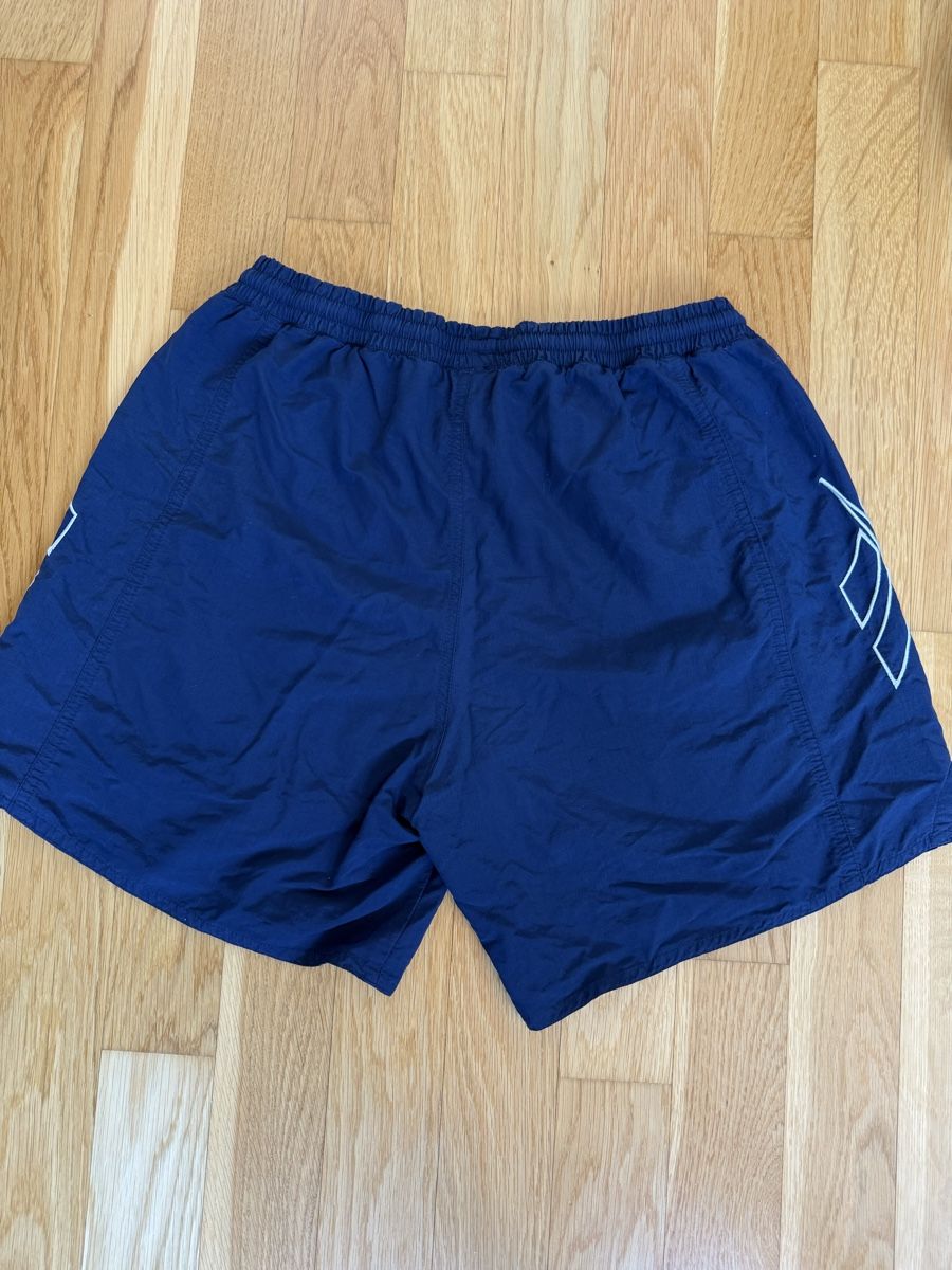 Reebok Pantalons: Reebok Shorts, Gr. M – D'occasion à Lyss par Schuschuu. 2