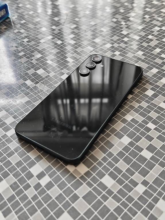 Telefoni cellulari / Smartphones: Samsung Galaxy A54 – Usato da Sempach Station venduto da bed_btn5 2