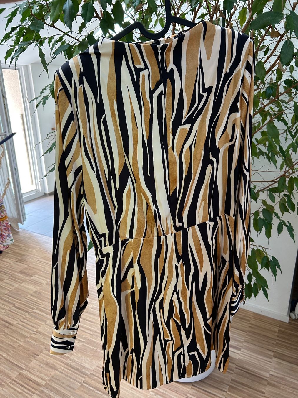 Mango Vestiti: Elegantes Minikleid – Nuovo (secondo la descrizione) da Mollis venduto da Jennay 1