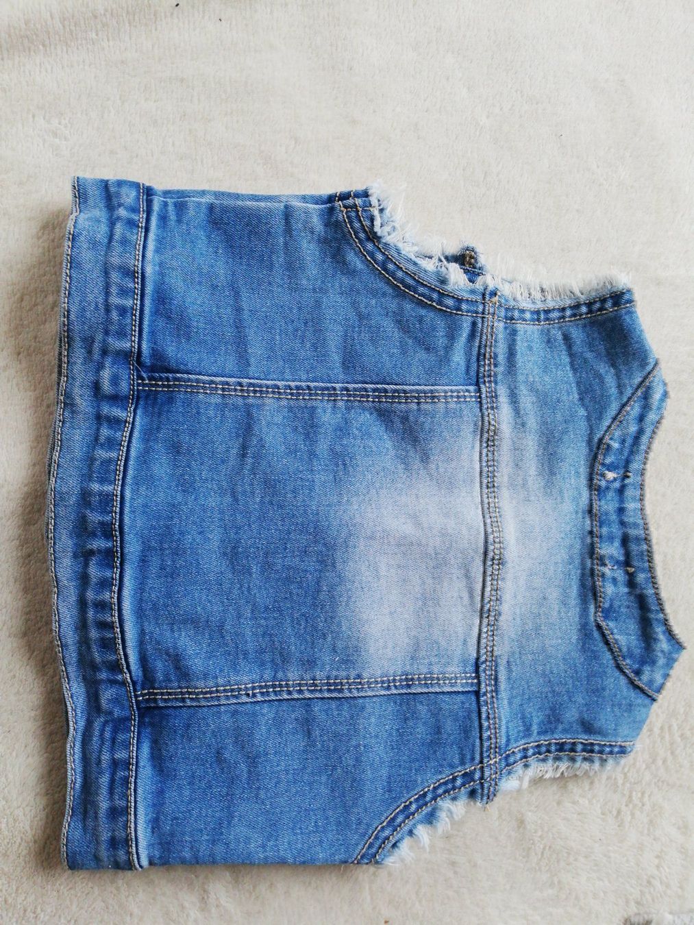 Altro abbigliamento per bambina: Jeansgilet gr 18 Monate – Usato da Büttikon AG venduto da Amineah 2