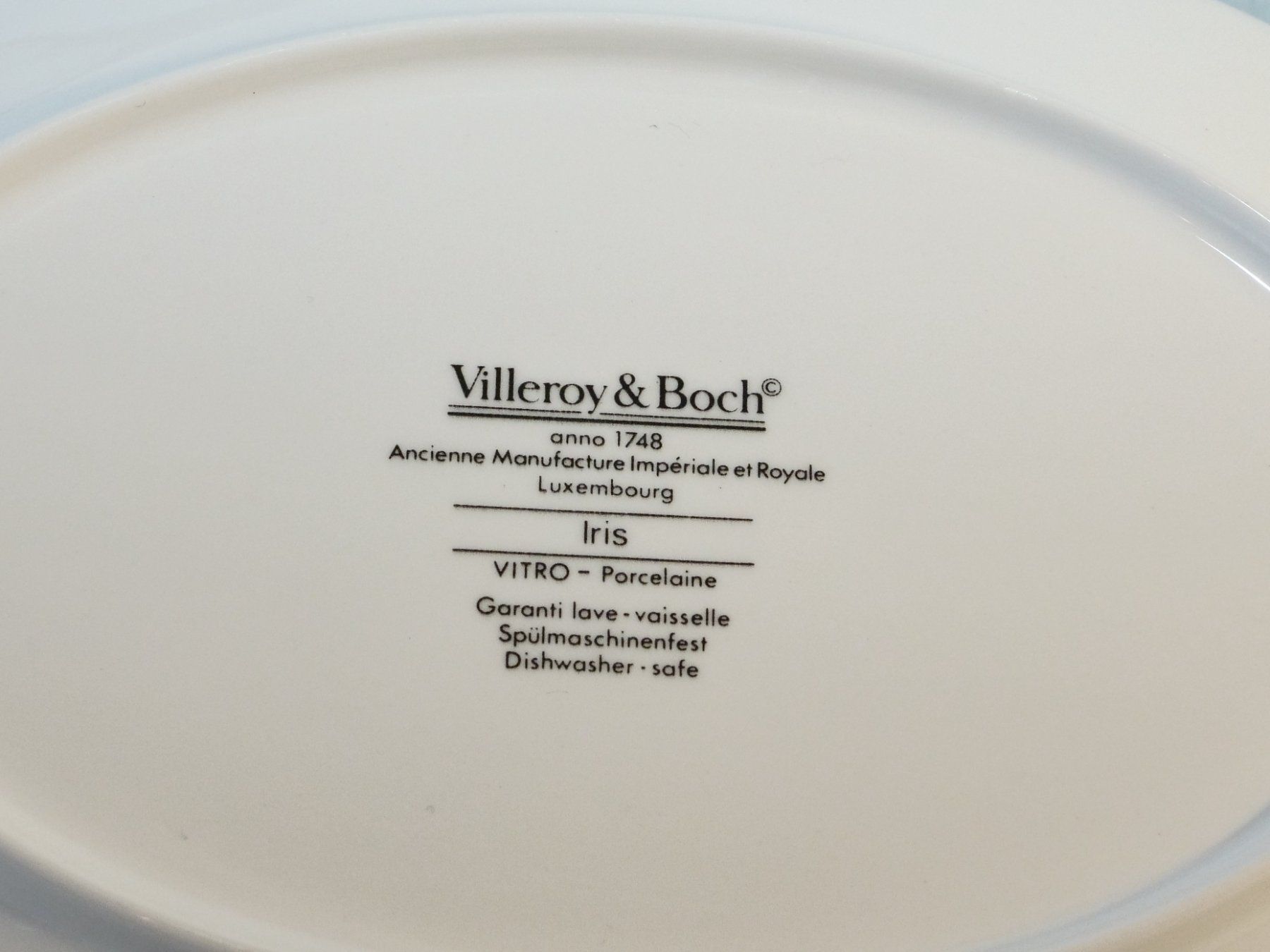 Villeroy & Boch Geschirrsets: Villeroy & Boch- Geschirr-Set  / Serie: Iris – Gebraucht aus Lustmühle von  8