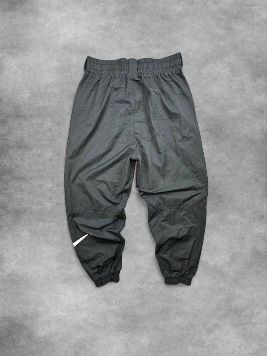 Nike Pantaloni: Nike trousers – Usato da Erlinsbach SO venduto da TogaResell 2