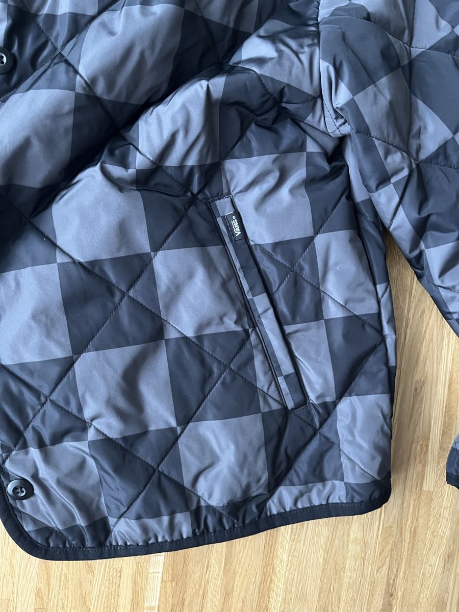 Vans Giacche: Vans Quilted Jacket / Liner Jacket Schwarz- Gr. M – Usato da Meierskappel venduto da Mial_2 2