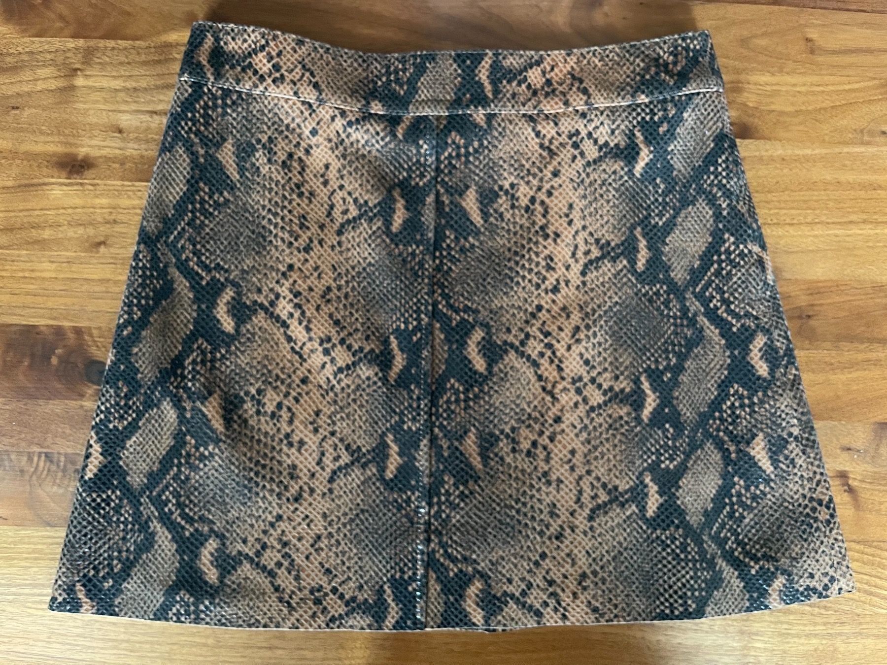 Allsaints Gonne: allSaints - Minirock aus Leder – Usato da Zollikon venduto da snowflake10- 2