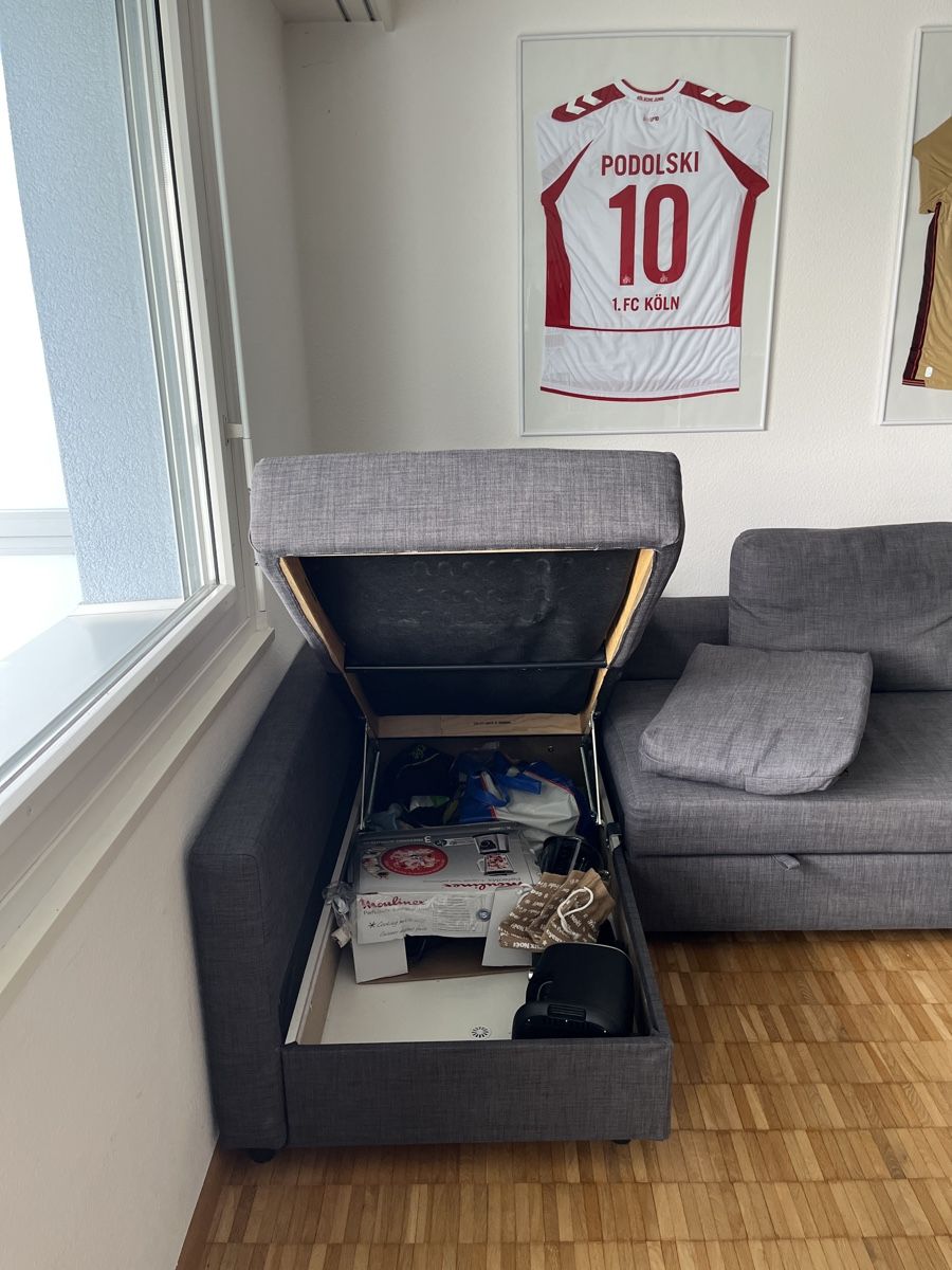Ikea Divani: Ecksofa mit Schlaffunktion in grau – Usato da Allschwil venduto da MaloseS08 4