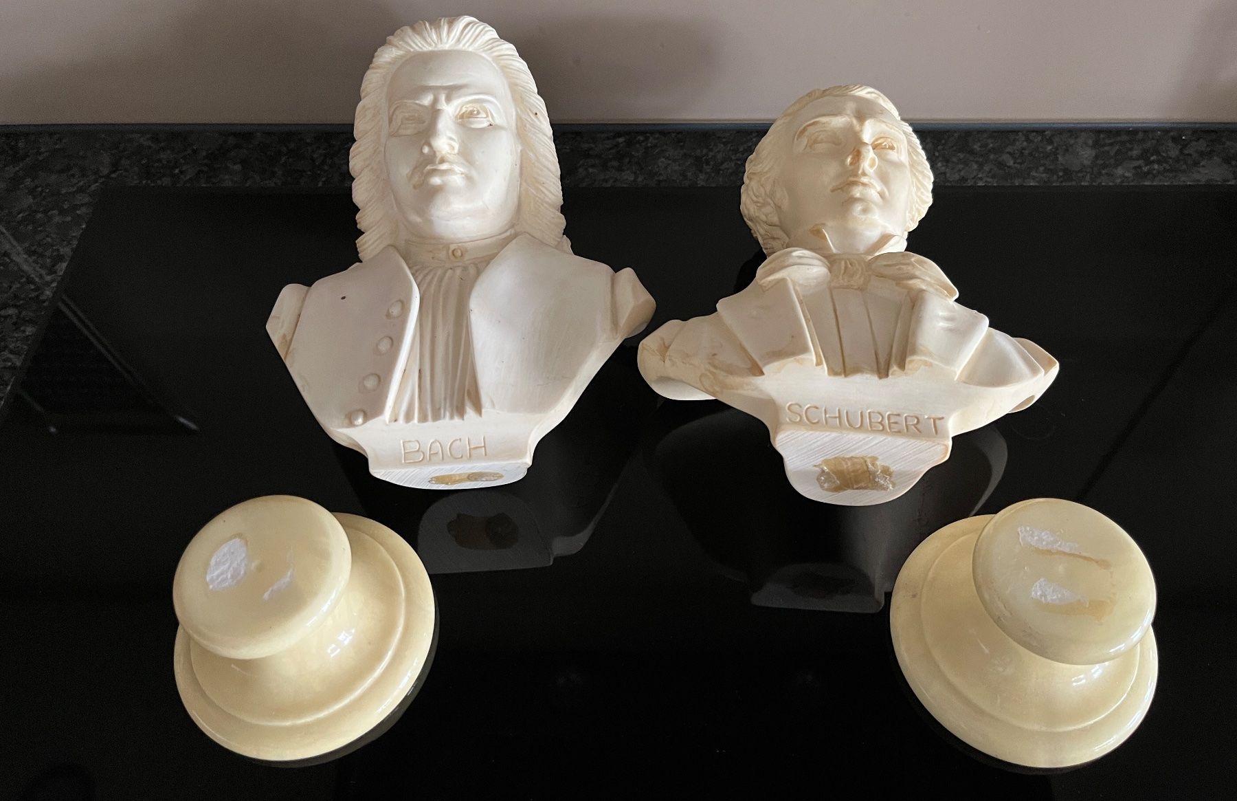 Skulpturen & Statuen: Bach & Schubert Büste - Klassische Komponisten – Gebraucht aus Stetten AG von Brissago25 4