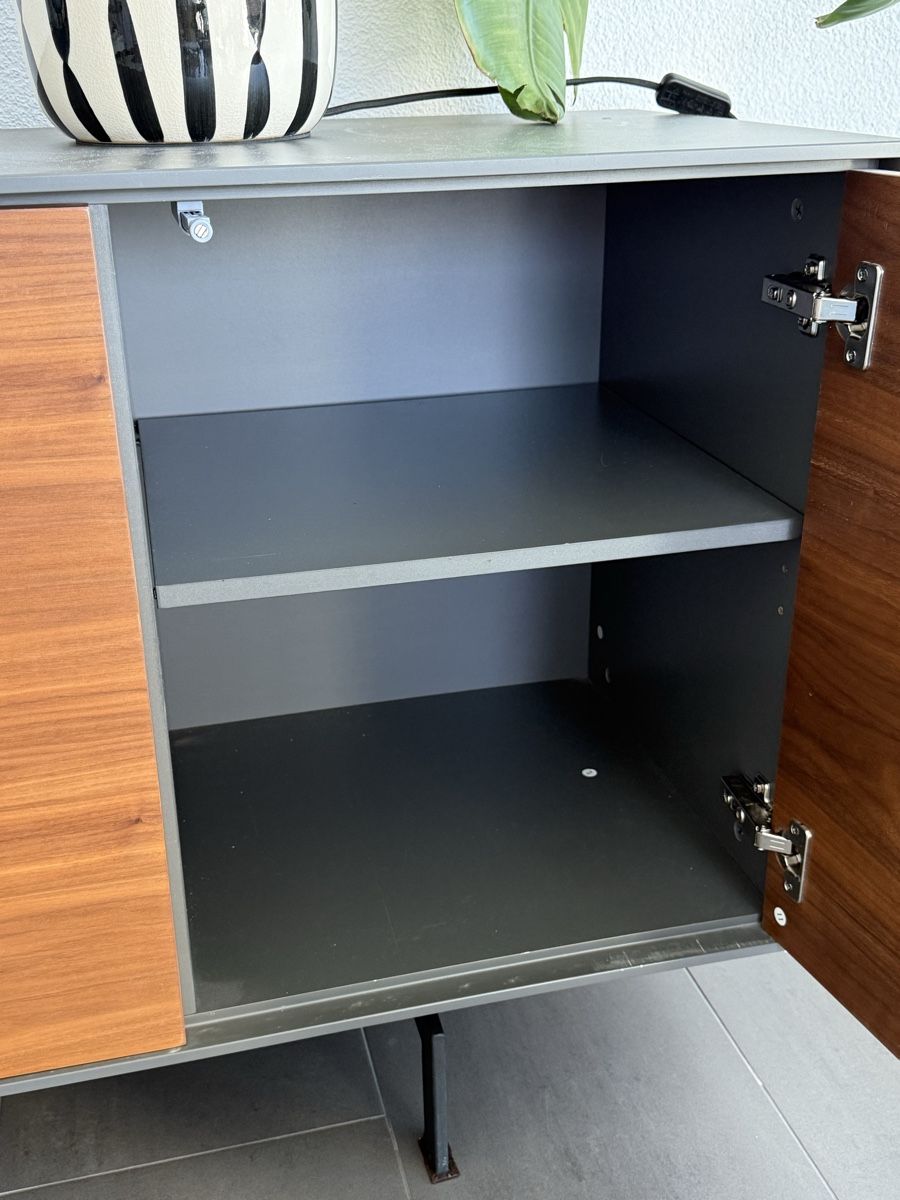 Kommoden: Sideboard Holz grau mit Schubladen – Gebraucht aus Zürich von spazzolo 3