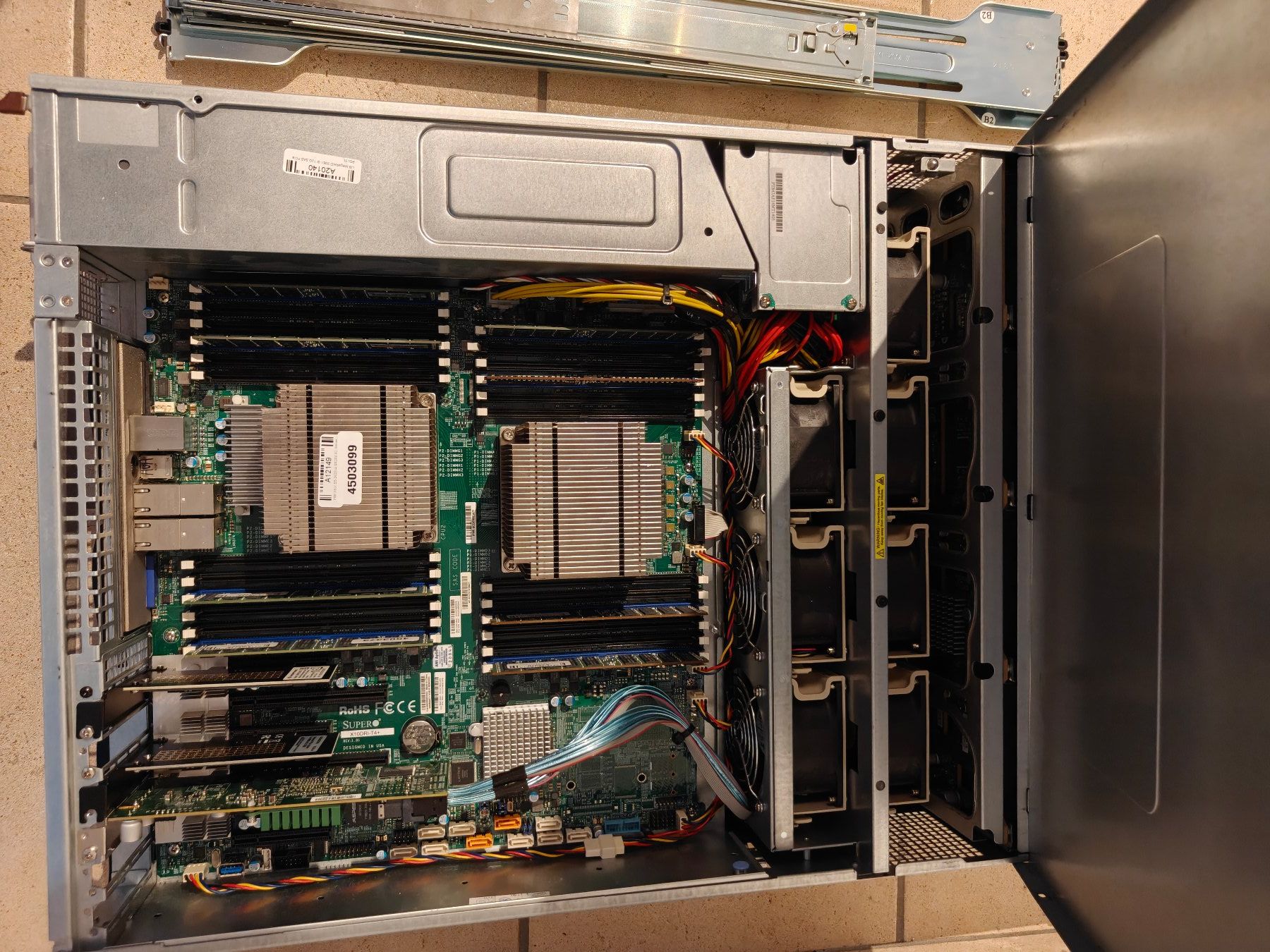 Supermicro Server: Supermicro Storage Server - 2x Xeon E5-2687W v3, 128GB RAM – Usato da Belp venduto da xbone86 3