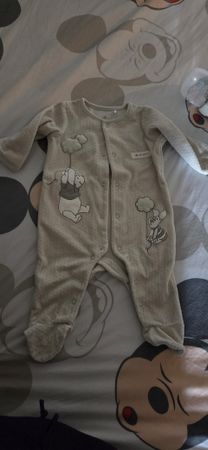 Strampler Disney Winnie Pooh Grösse 62cm beige 2-3M