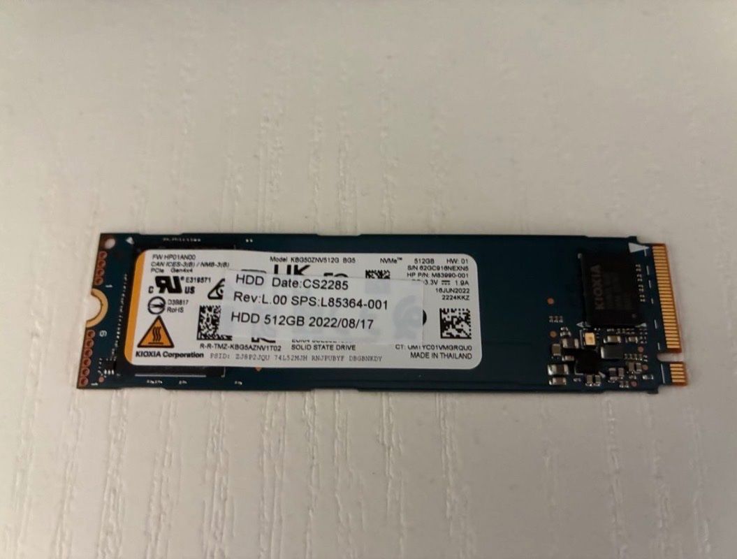 Speicherkarten: Festplatte Modulo SDD 512Gb nvme M.2 kioxia – Gebraucht aus Bioggio von garderoco