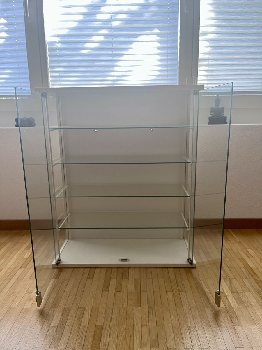 Bicchieri: Vitrine aus Hartglas – Usato da Zürich venduto da Chris-1985 1