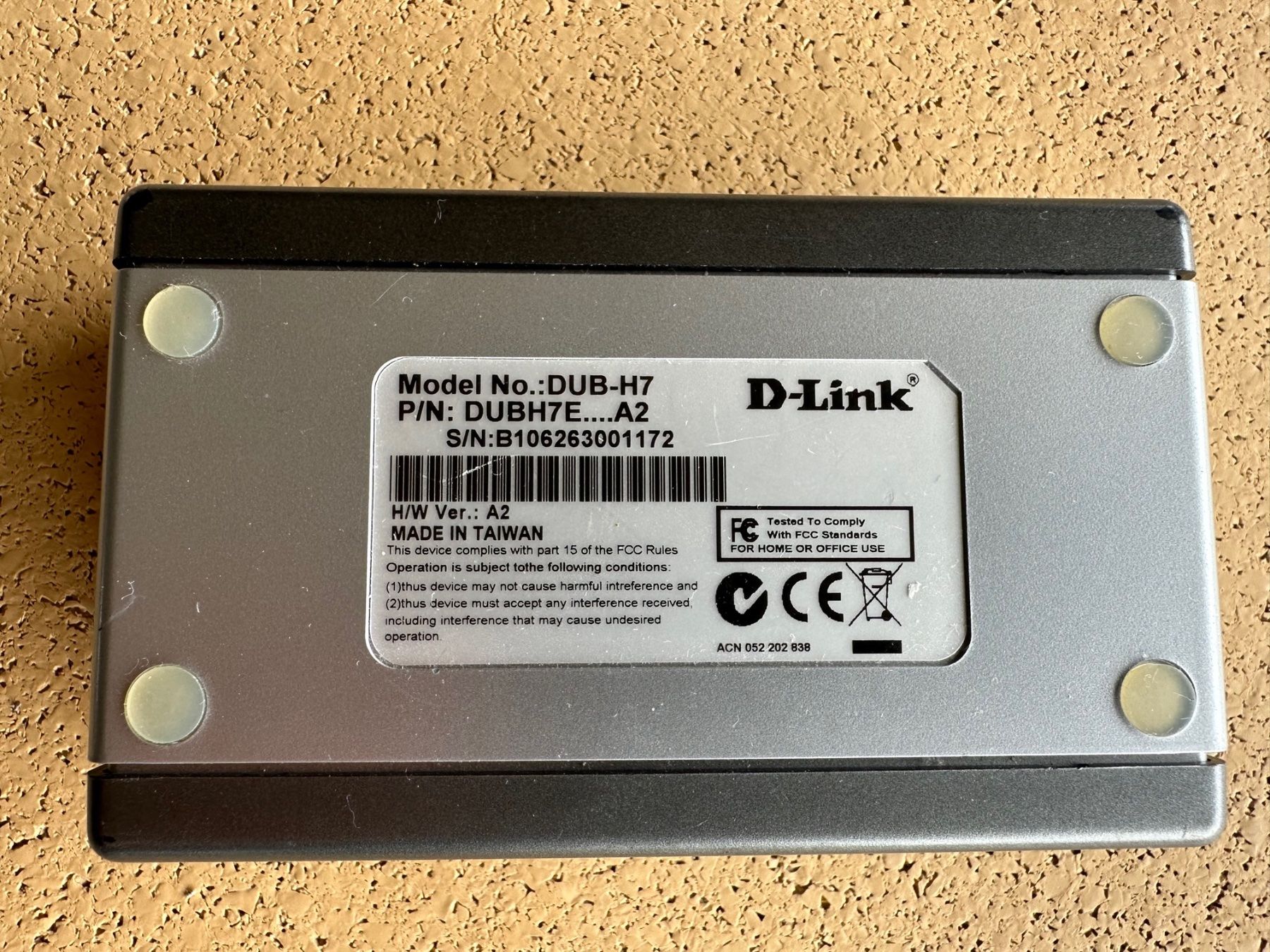 Hub & Switch: D-Link DUB-H7, Concentrateur USB – Usato da St-Gingolph venduto da GoldenKeys 2
