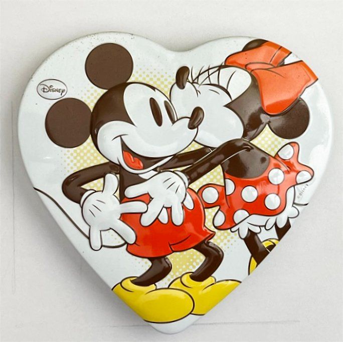Disney Recipients et similaires: 3x DISNEY PRALINE BOXEN aus Blech – D'occasion à Frenkendorf par Yard-Sale-2000 3