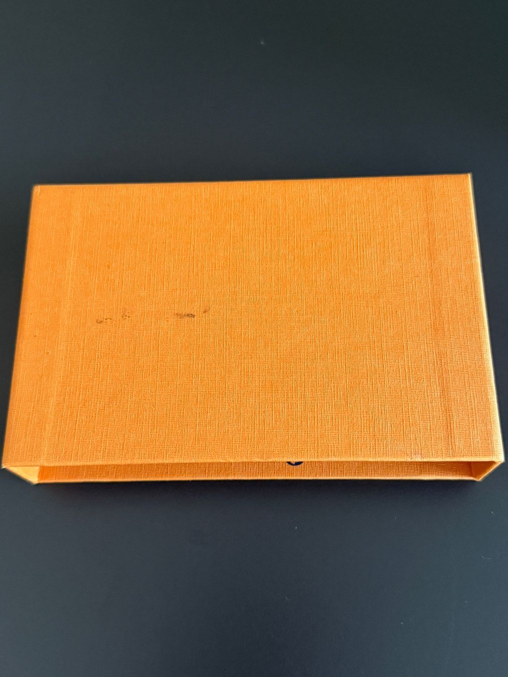 Louis Vuitton Sonstige Dekorationen & Accessoires: Louis Vuitton Box mit Staubbeutel – Gebraucht aus Kriens von Cyprinuscarpio 1