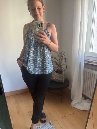 Roxy Sommer Shirt mit verspieltem Rücken