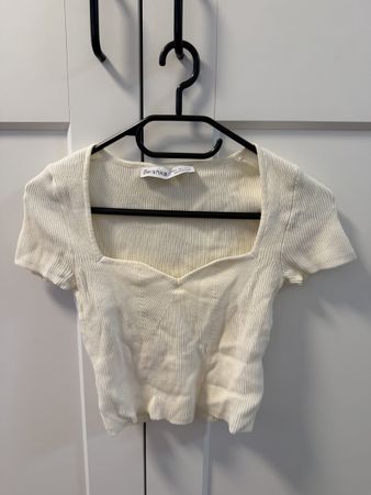 Bershka Top, Creme-Weiss, Gr. S - Sommer bereit!