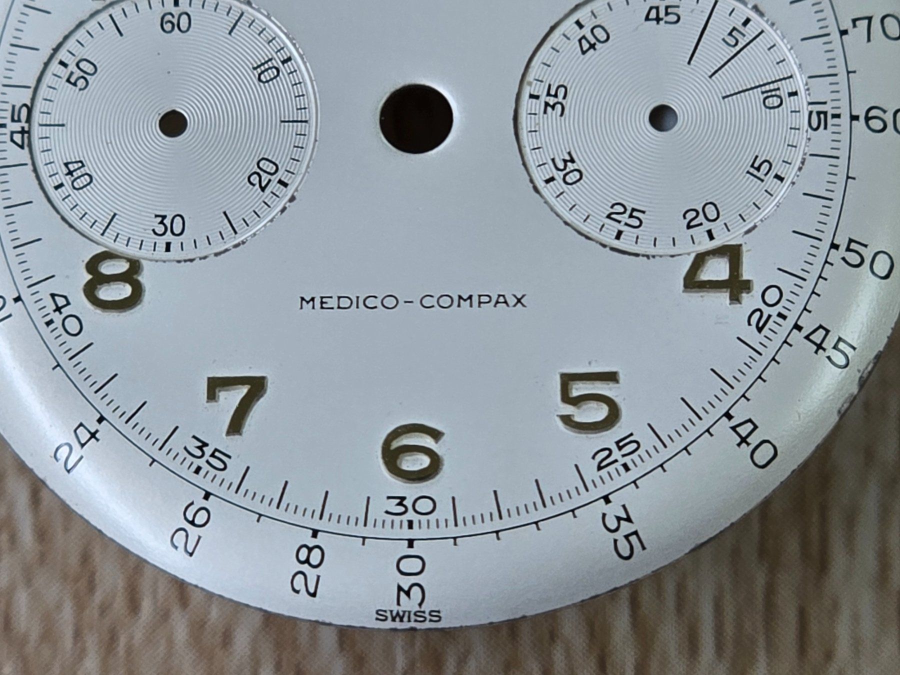 Universal Genève Orologi: Universal Medico-Compax Zifferblatt, NOS – Nuovo (secondo la descrizione) da Glarus venduto da Seimen69 1