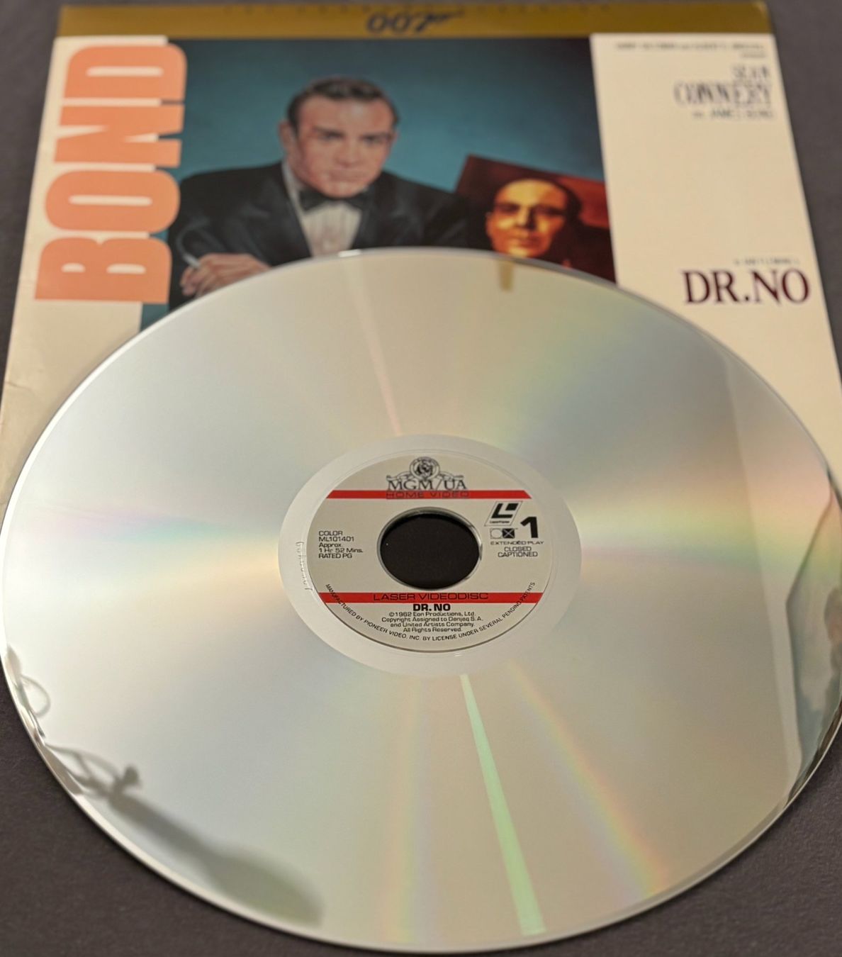 Tutti i DVDs: Laserdisc - 007 - DR. NO - Sean Connery – Usato da Stans venduto da canberra04 2