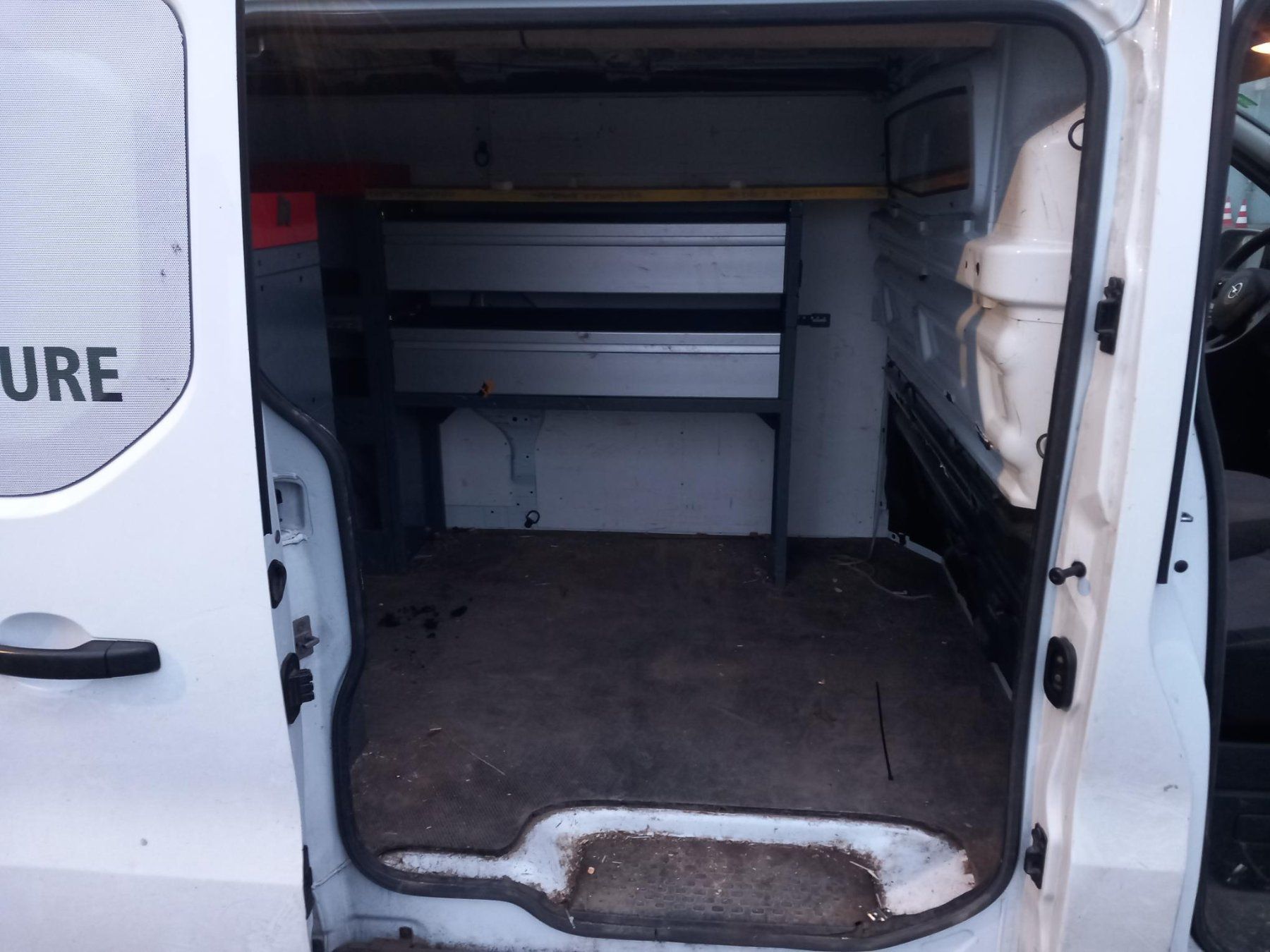 Opel Véhicules utilitaires: Opel Vivaro B 16CDTi – D'occasion à Yverdon-les-Bains par  7