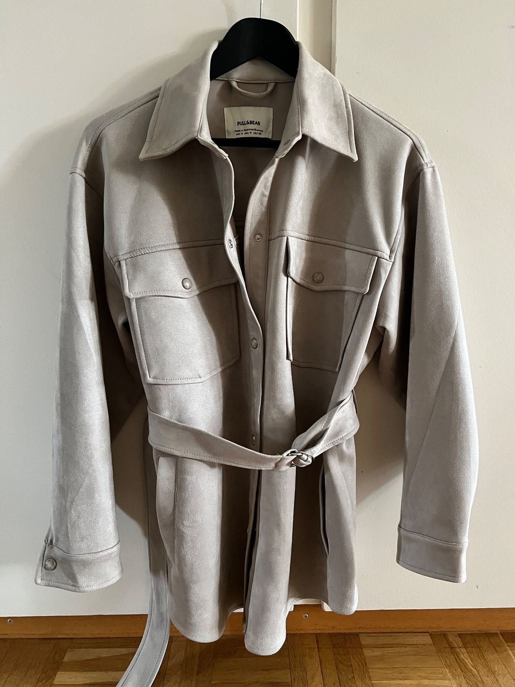 Pull&Bear Giacche: Pull & Bear Übergangsjacke in suede / Grösse M – Nuovo (secondo la descrizione) da Effretikon venduto da YaMn