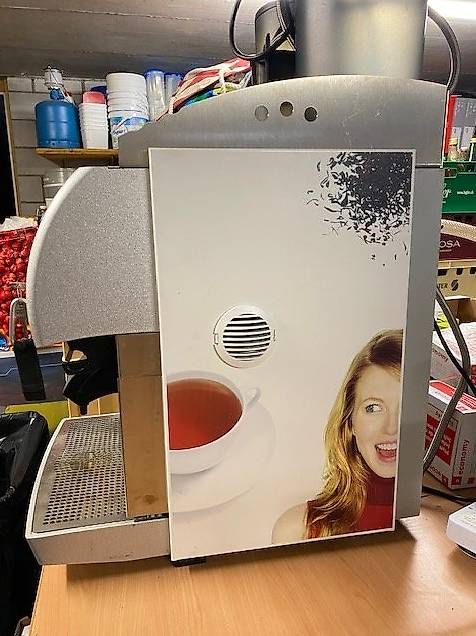 Machines à café & Machines à expresso: Kaffeemaschine – D'occasion à Frutigen par uma_qk2s 1