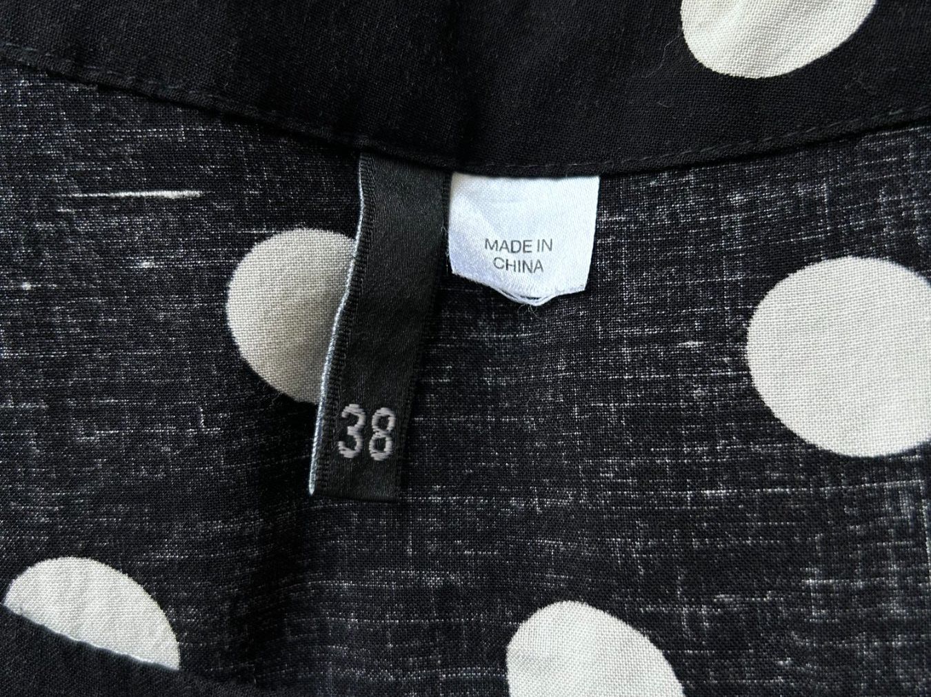 H&M Vestiti: H&M Dress with Polka Dots – Usato da St. Gallen venduto da look-twice 4