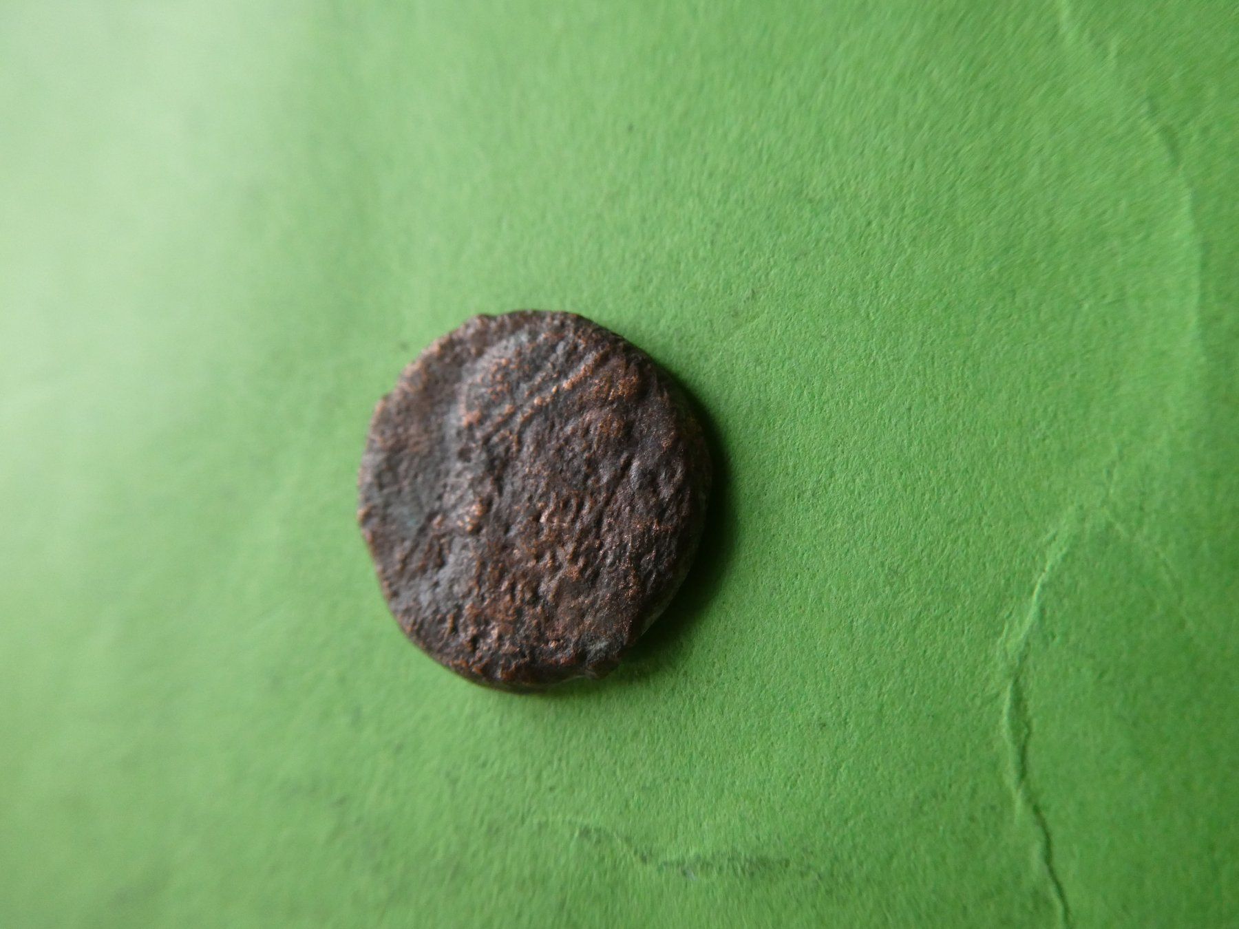 Tutti le monete: uralte Bronzemünze 15 mm     1.72 g – Usato da Hinterforst venduto da Rohusri 1