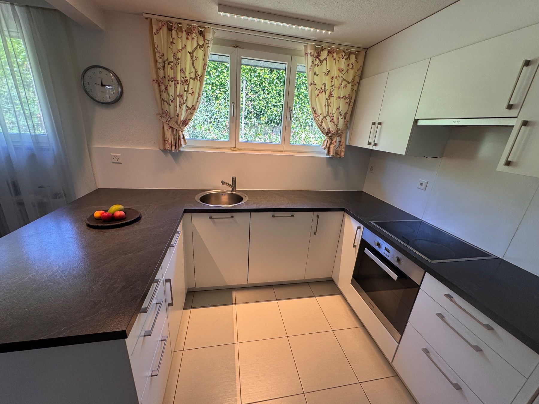 Cucine complete: Küche Komplett – Usato da Unterentfelden venduto da oli_k5bd 2