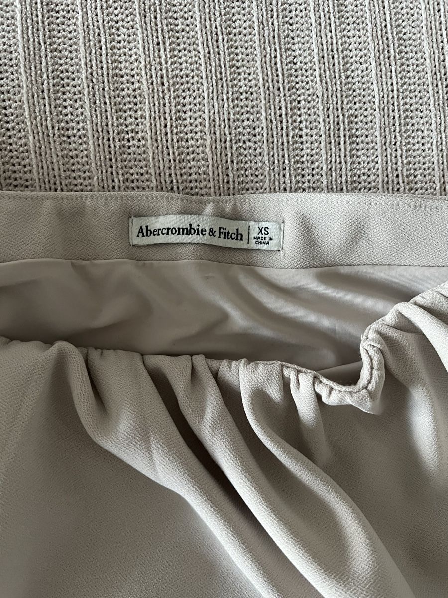 Abercrombie Vestiti: A&F Off-Shoulder Kleid Gr. XS – Nuovo (secondo la descrizione) da Zürich venduto da anna_ri 1