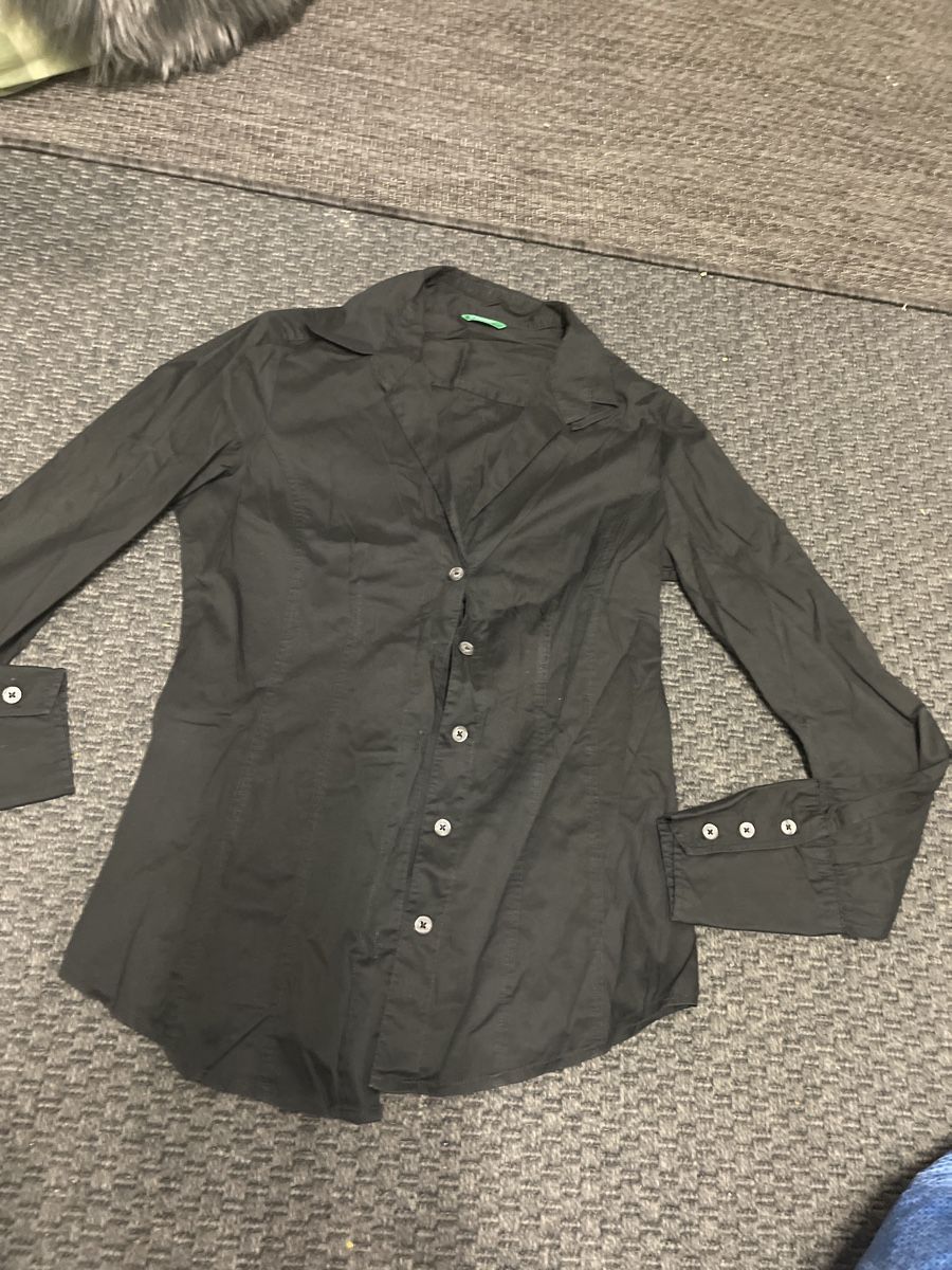 Benetton Blusen: Benetton strechbluse gr xs – Gebraucht aus Bad Zurzach von Cuore34
