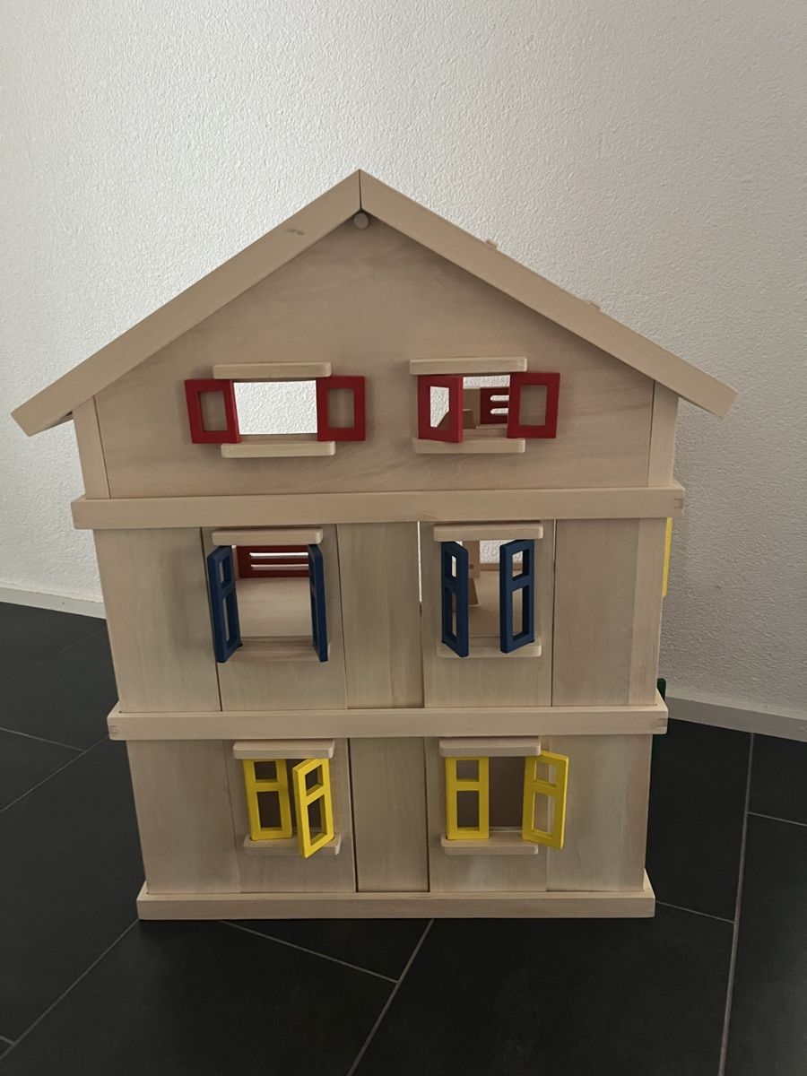 Case e mobili per bambole: Puppenhaus aus Holz – Usato da Arth venduto da Pancake02 3
