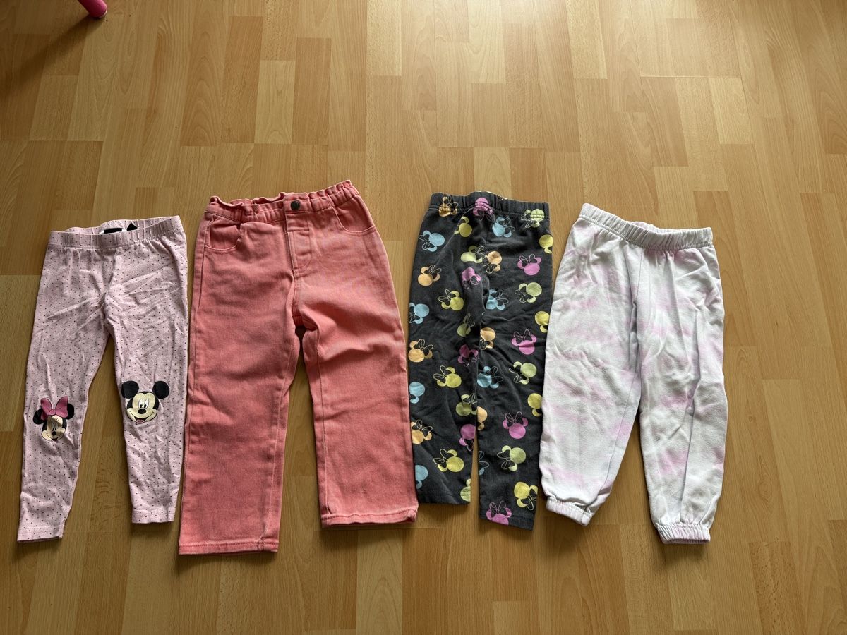 Lotti & Set di vestiti: 92-98 Kleider päkli – Usato da Busswil BE venduto da Izabella1990 5
