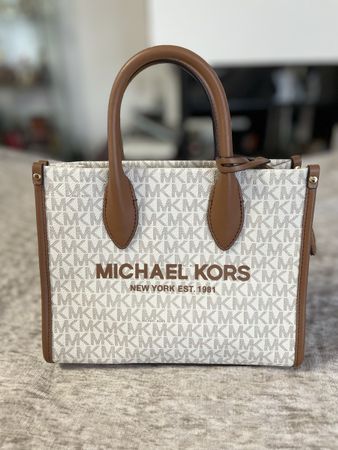 Michael Kors Handtasche, mit Schulterträger