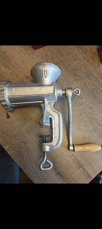 Cucine complete: Hachoir à viande manuel. – Usato da Ecublens VD venduto da mor_lqc5 2