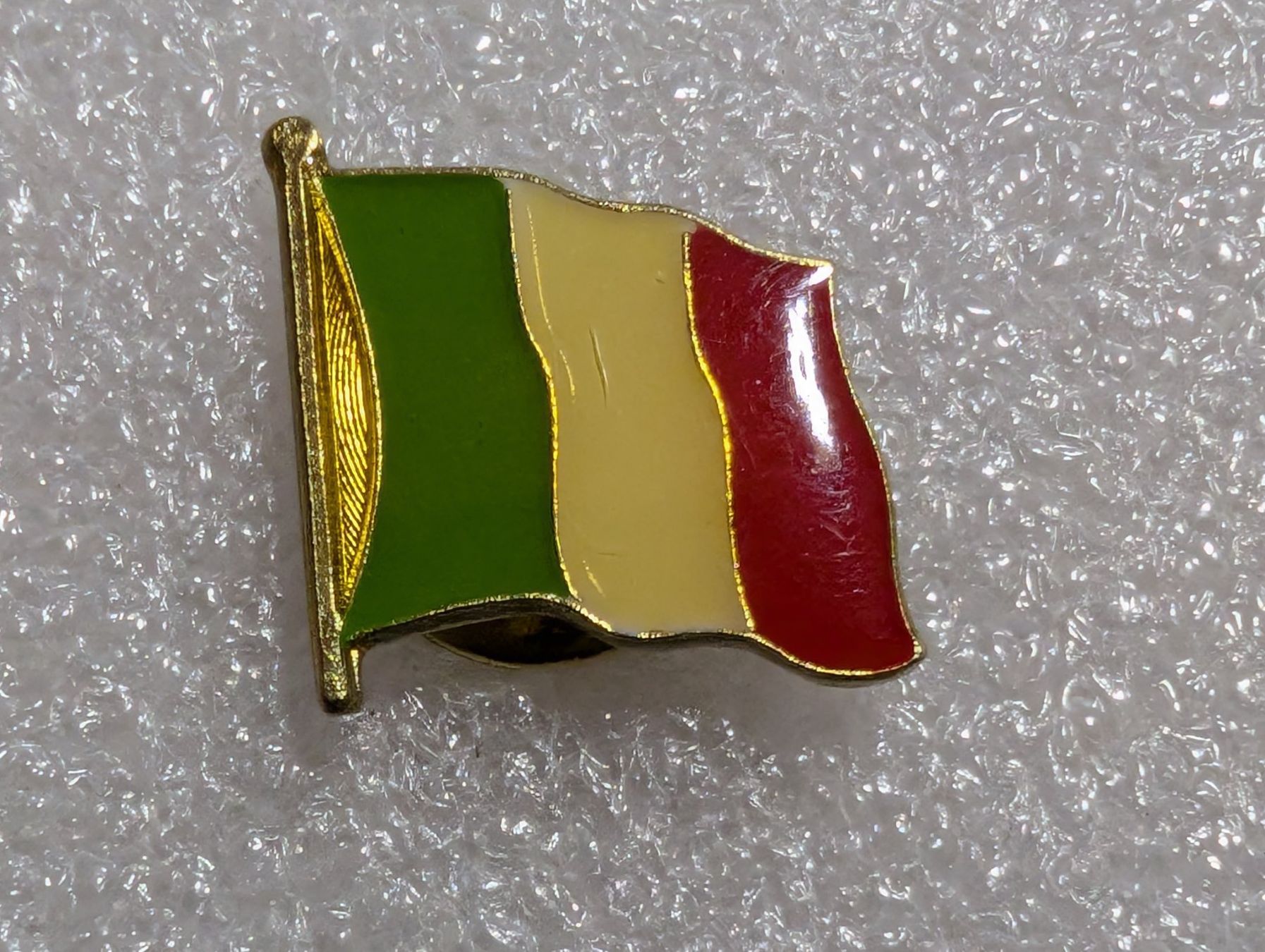 Plaquettes & Badges: Ansteckpin 253: – D'occasion à Oppligen par Pin-Fall-Shop