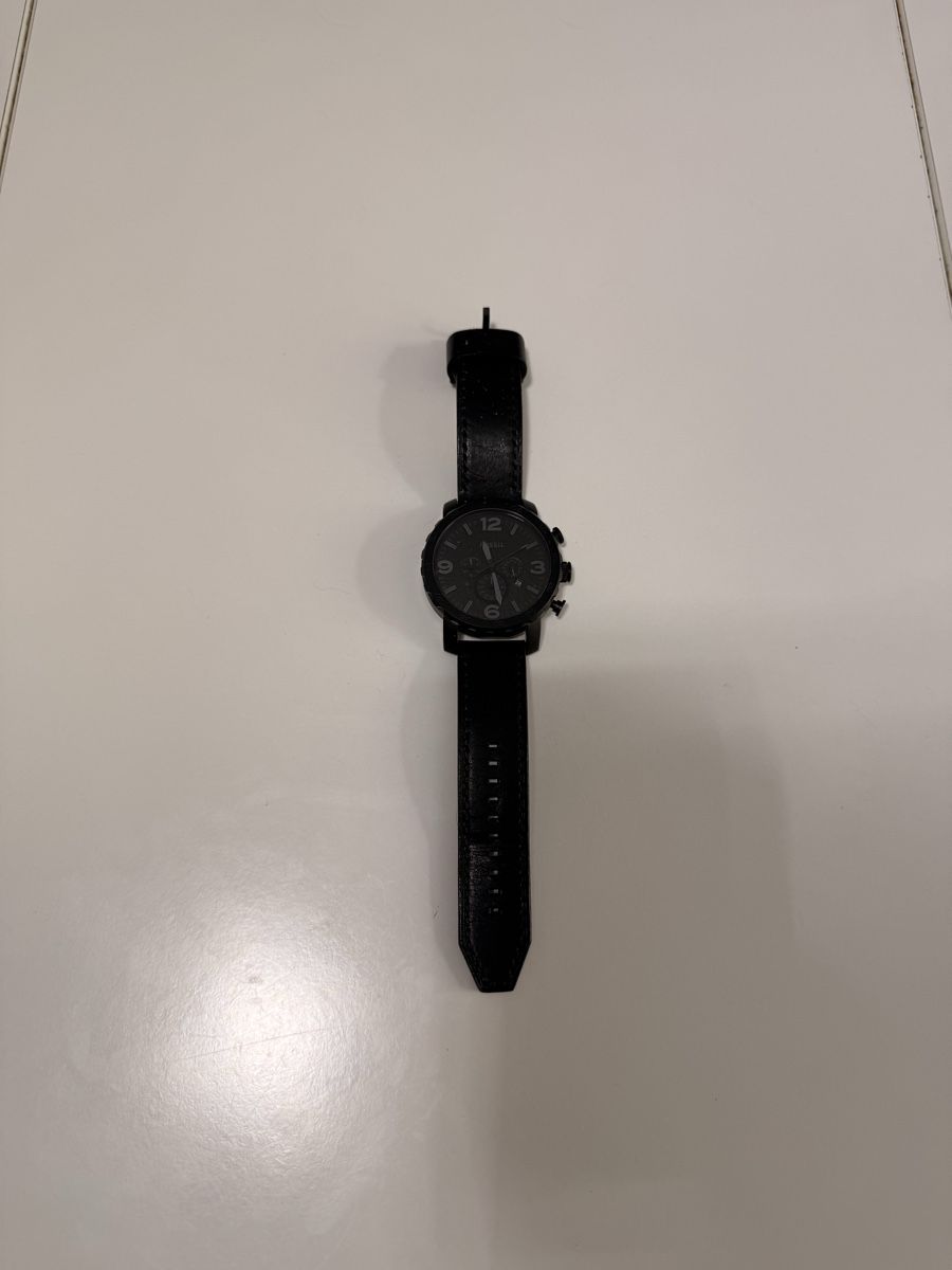 Fossil Uhren: Montre Fossil noire – Gebraucht aus Sonvilier von dav_fxp8