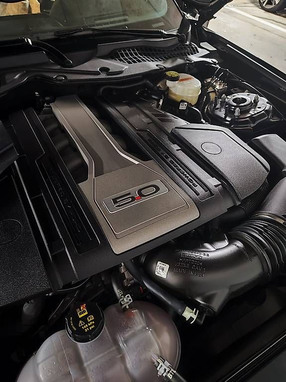 Autos: ford mustang  – D'occasion à Adligenswil par balboa5 4