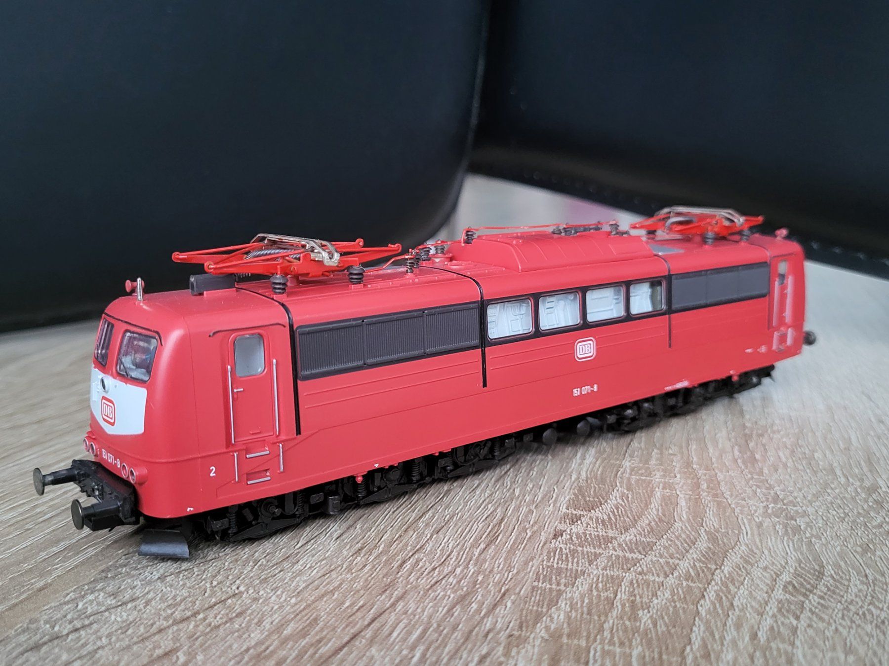 Roco Modelleisenbahnen: H0 Roco DB Baureihe 151 071-8 rot – Gebraucht aus Oberburg von sensetal 3