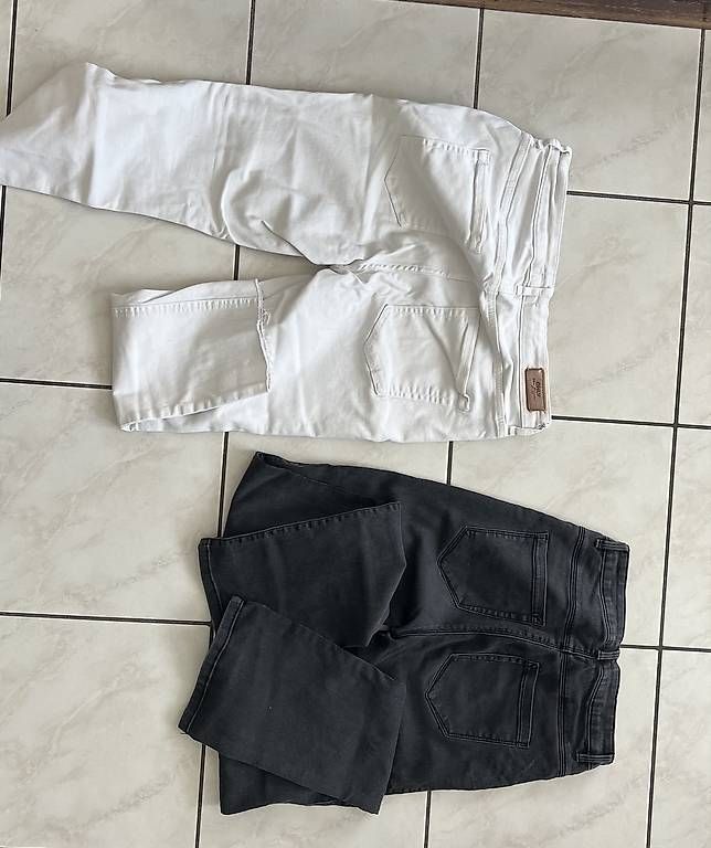 Jeans: Jeans ONLY XL/ M – Usato da Viganello venduto da bia_x25w 2