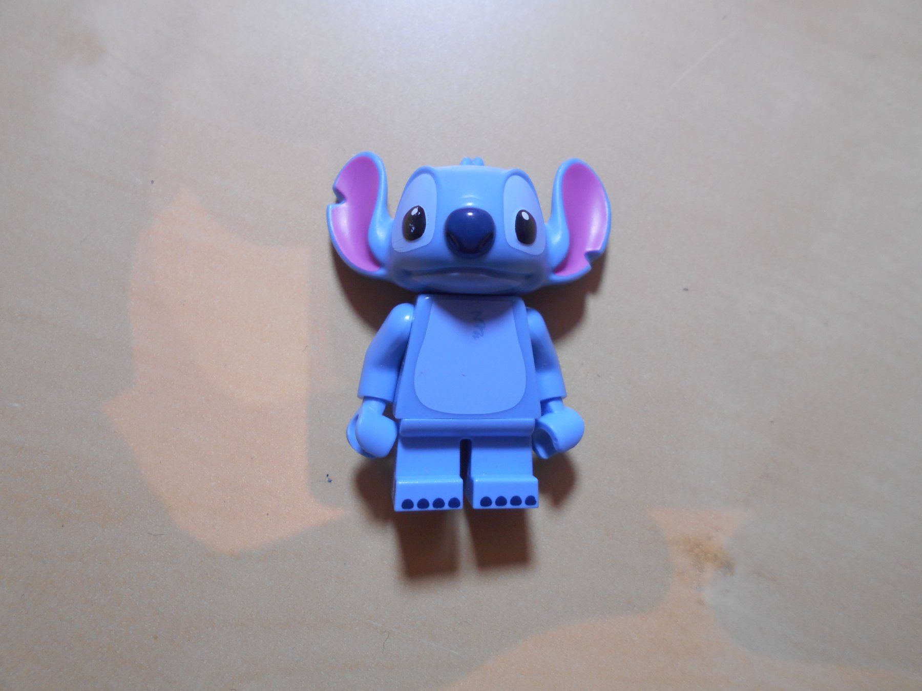 Lego Giocattoli: Lego Figur Stitch ( Set 122 ) – Usato da Niederuzwil venduto da hexli_66
