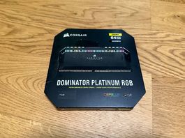 CORSAIR DOMINATOR PLATINUM RGB 64GB 2x32GB DDR5 6000MHz CL30
