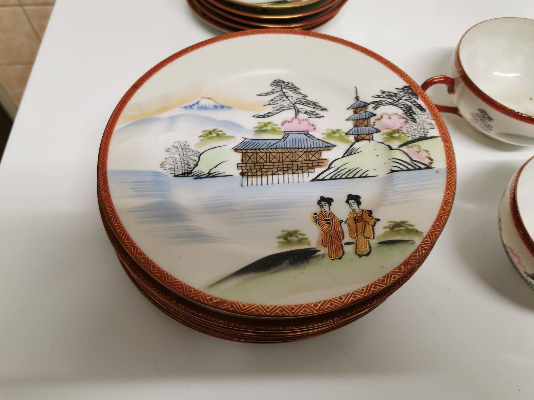 Set di piatti: Japanisches Teeservice – Usato da Bad-Ragaz venduto da Joker731 3