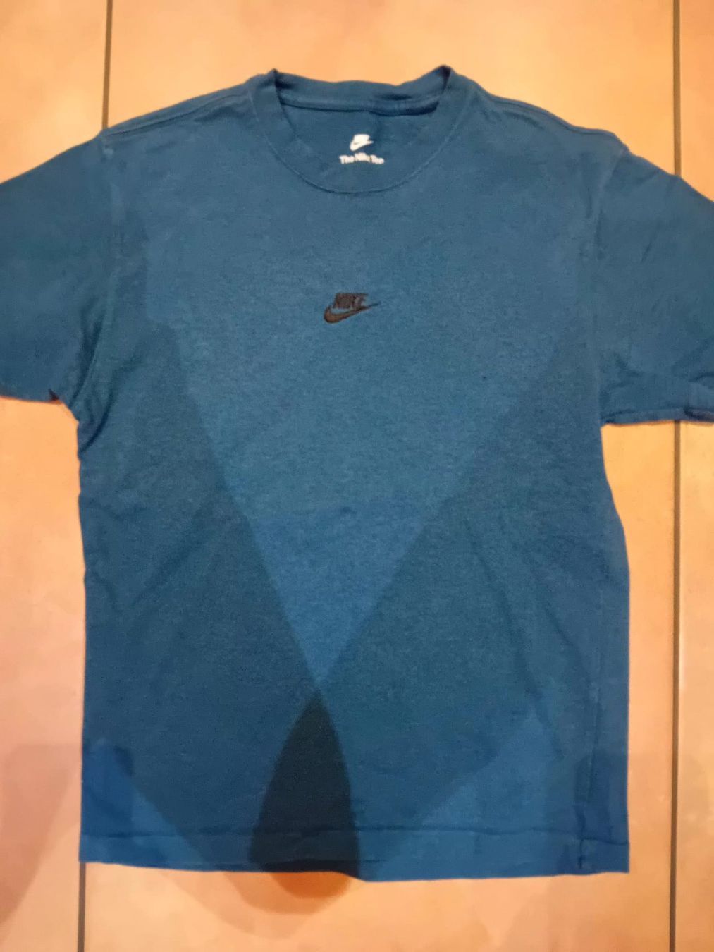 Hollister Lotti di vestiti: T-Shirts Nike & Hollister – Usato da Sennwald venduto da Jondor1