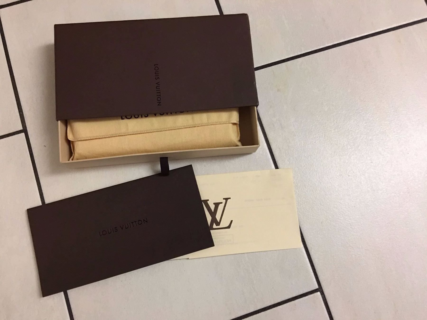 Louis Vuitton Portemonnaie: Louis Vuitton Geldbörse, NEU – Neu und originalverpackt aus Buchs-ZH von Frauenkleidermarkt 2