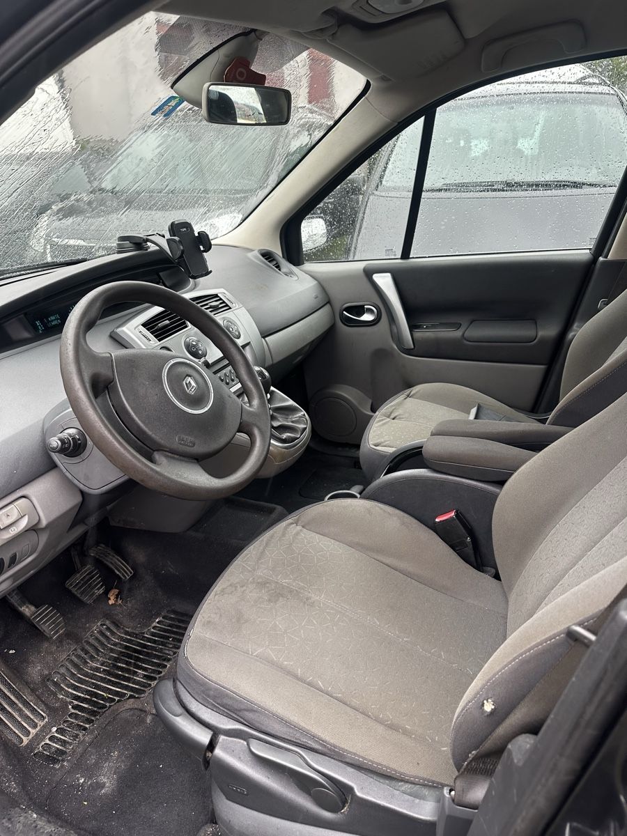 Renault Autos: Renault Megane Scenic 2 – Gebraucht aus Luzern von SwissGarage2020 5